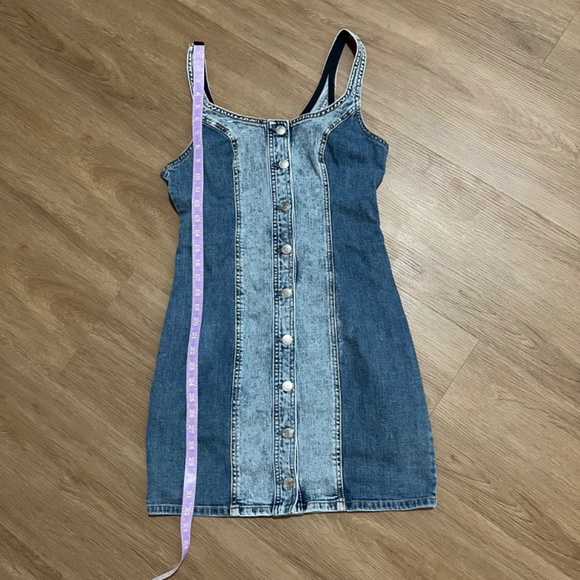 Hollister Two-Tone Denim Mini Dress/Size Medium - Picture 9 of 10